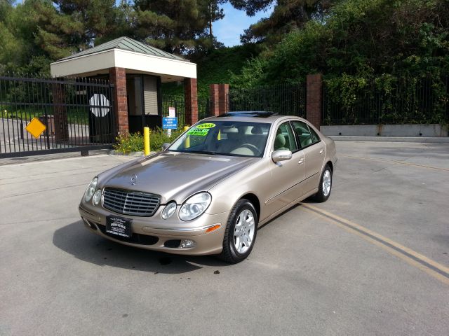 2003 Mercedes-Benz E-Class SXT