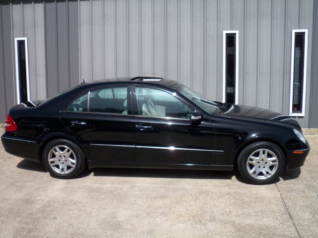 2003 Mercedes-Benz E-Class SXT