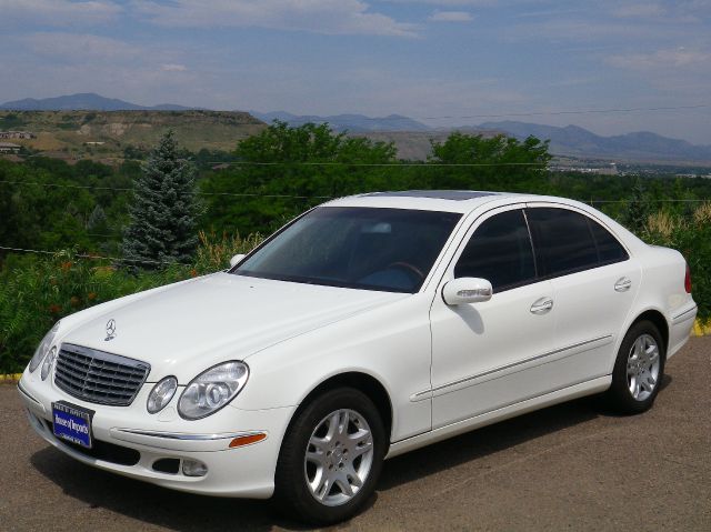 2004 Mercedes-Benz E-Class Supercab FX4