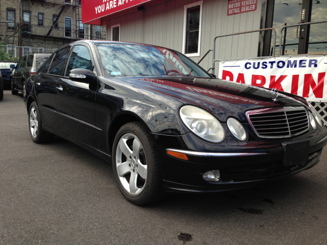 2004 Mercedes-Benz E-Class SLT W/ Hemi