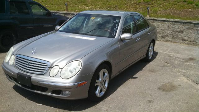 2004 Mercedes-Benz E-Class SLT W/ Hemi