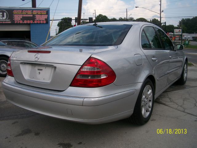 2004 Mercedes-Benz E-Class SXT