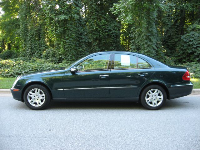 2004 Mercedes-Benz E-Class SXT