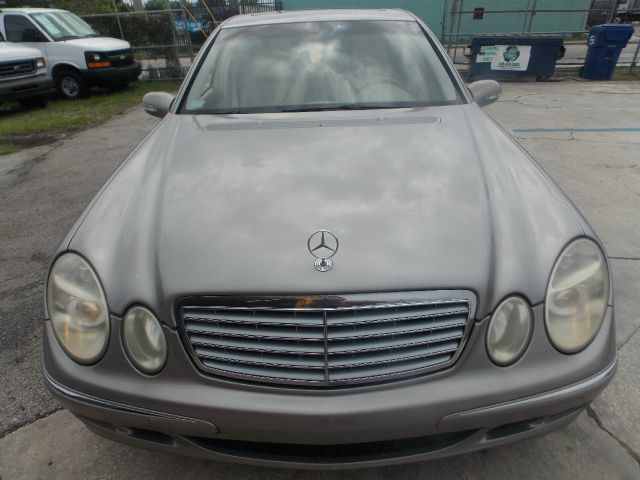 2004 Mercedes-Benz E-Class SXT