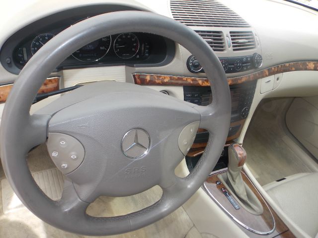 2004 Mercedes-Benz E-Class SXT