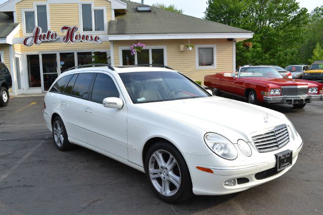 2004 Mercedes-Benz E-Class 3.5 SE Coupe 2D