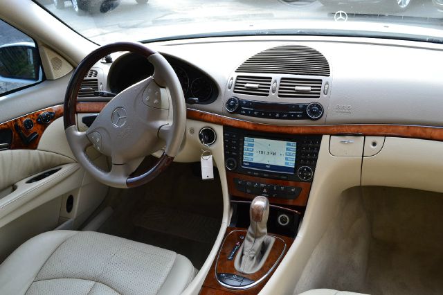 2004 Mercedes-Benz E-Class 3.5 SE Coupe 2D