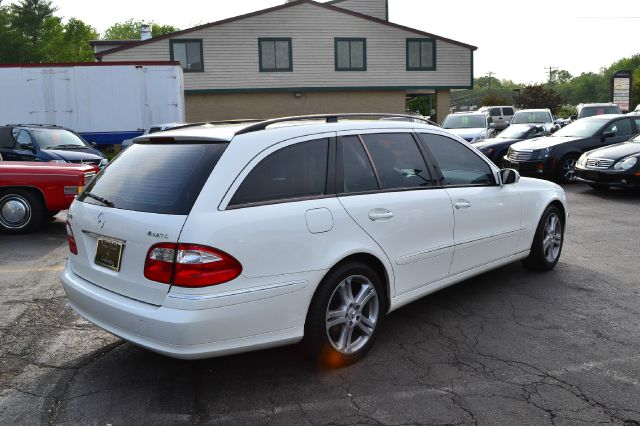 2004 Mercedes-Benz E-Class 3.5 SE Coupe 2D