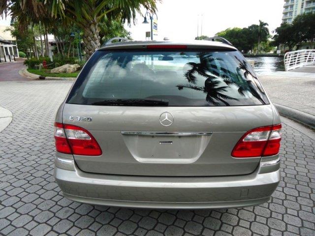 2004 Mercedes-Benz E-Class SXT