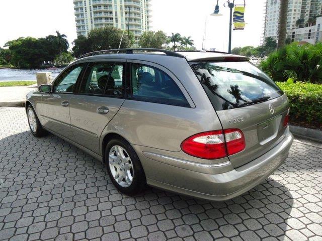 2004 Mercedes-Benz E-Class SXT