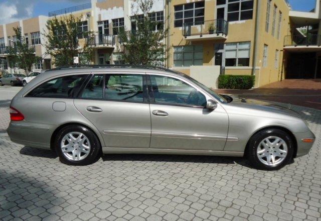 2004 Mercedes-Benz E-Class SXT