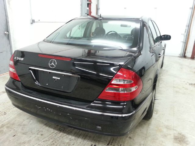 2004 Mercedes-Benz E-Class SLT W/ Hemi