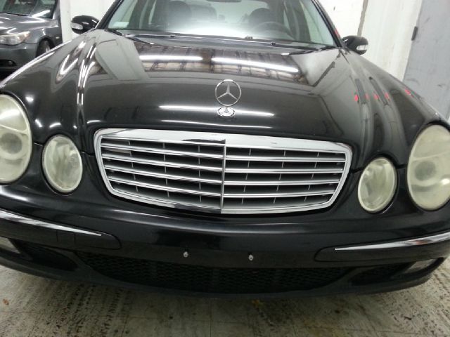 2004 Mercedes-Benz E-Class SLT W/ Hemi