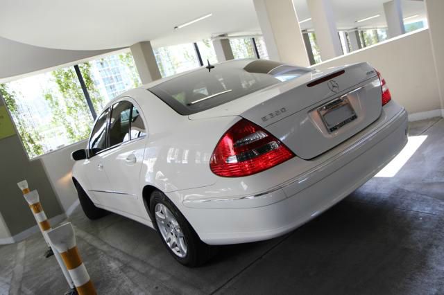 2004 Mercedes-Benz E-Class SXT