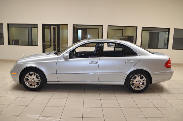 2004 Mercedes-Benz E-Class SXT