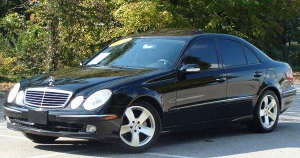 2005 Mercedes-Benz E-Class SLT W/ Hemi