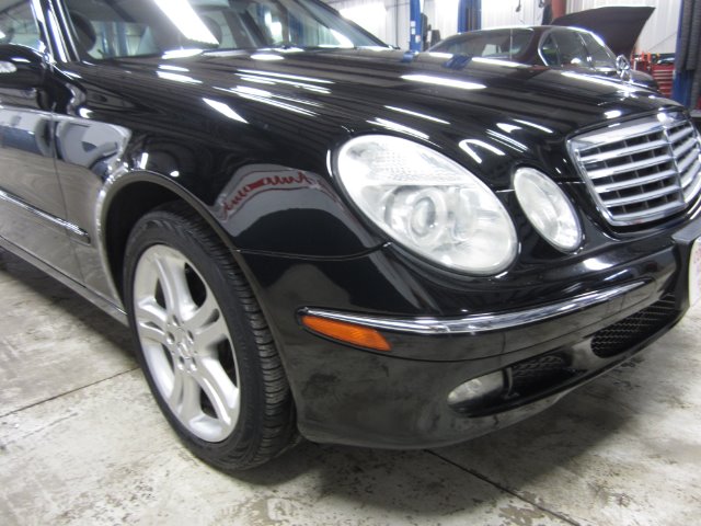 2005 Mercedes-Benz E-Class SLT W/ Hemi