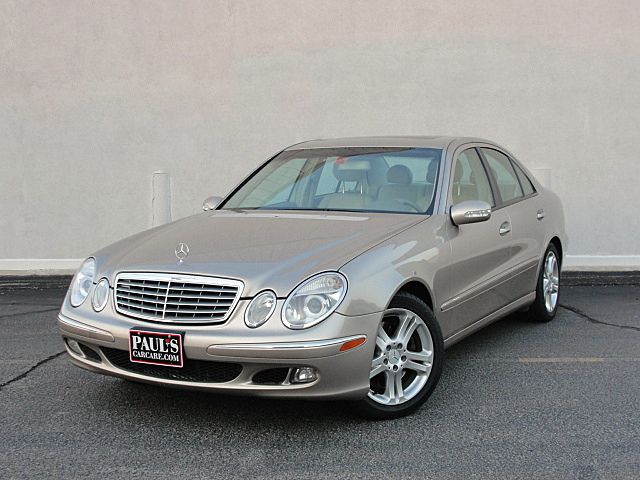 2005 Mercedes-Benz E-Class SLT W/ Hemi