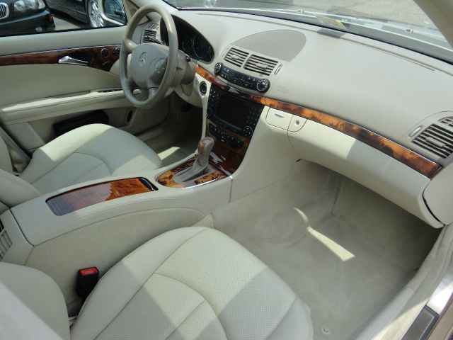 2005 Mercedes-Benz E-Class Technology Package