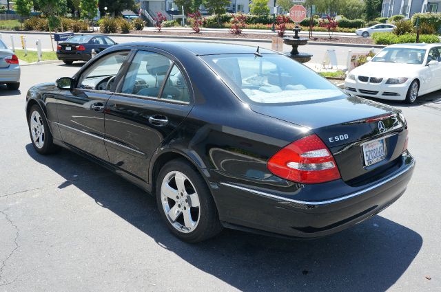 2005 Mercedes-Benz E-Class SLT W/ Hemi