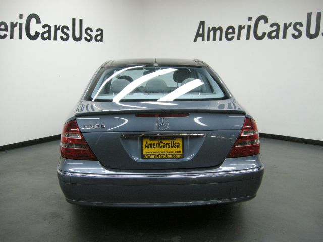 2005 Mercedes-Benz E-Class SLT W/ Hemi