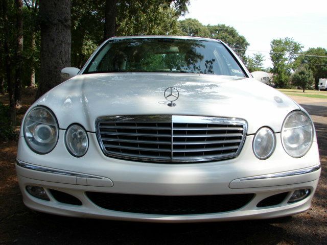 2005 Mercedes-Benz E-Class SLT W/ Hemi