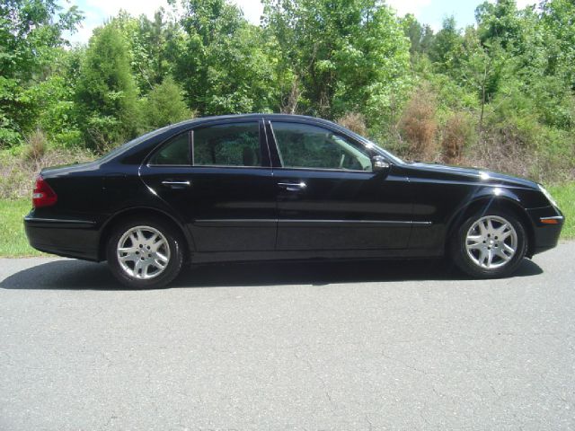 2005 Mercedes-Benz E-Class Base GLS