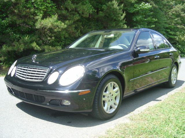 2005 Mercedes-Benz E-Class Base GLS