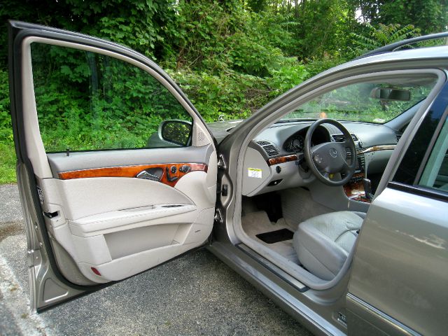 2005 Mercedes-Benz E-Class Supercab FX4