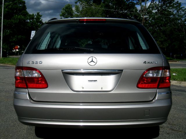 2005 Mercedes-Benz E-Class Supercab FX4