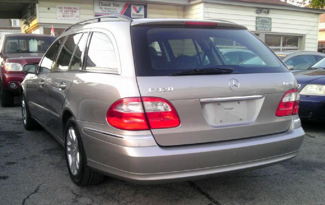 2005 Mercedes-Benz E-Class Technology Package