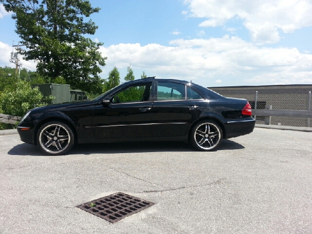 2005 Mercedes-Benz E-Class Technology Package