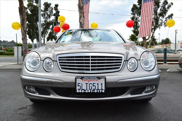 2005 Mercedes-Benz E-Class SXT