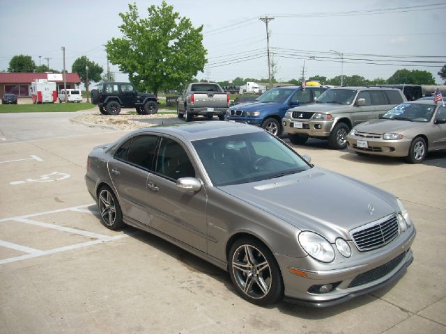 2005 Mercedes-Benz E-Class ML32