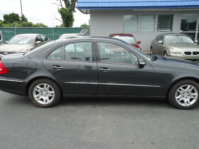 2005 Mercedes-Benz E-Class Base GLS