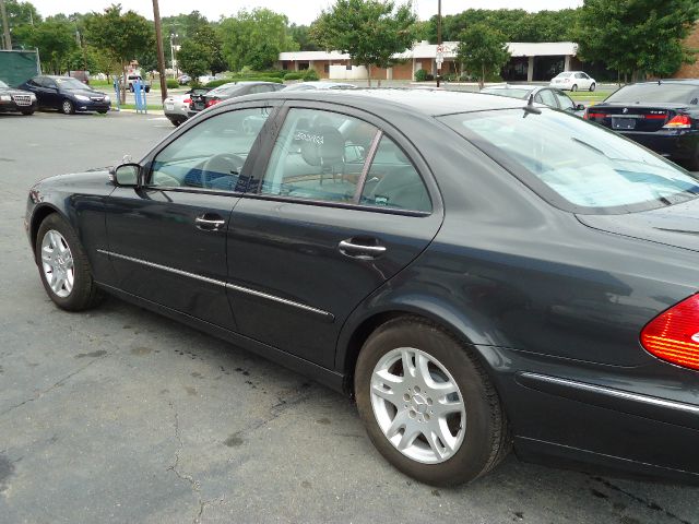 2005 Mercedes-Benz E-Class Base GLS