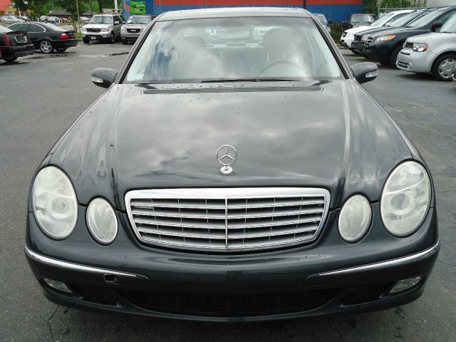 2005 Mercedes-Benz E-Class Base GLS