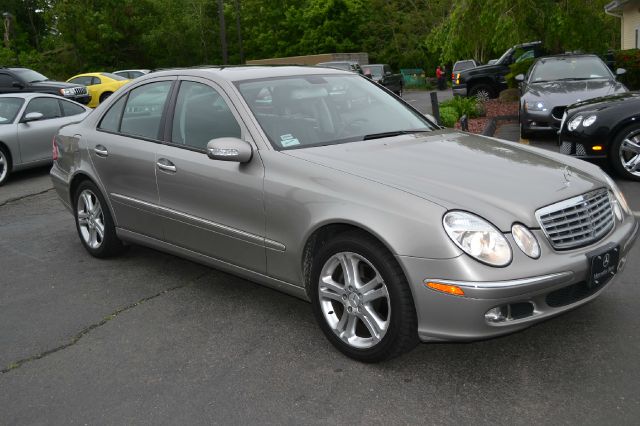 2006 Mercedes-Benz E-Class SE Sport