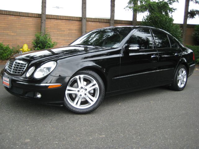 2006 Mercedes-Benz E-Class SE Sport