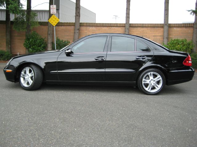 2006 Mercedes-Benz E-Class SE Sport