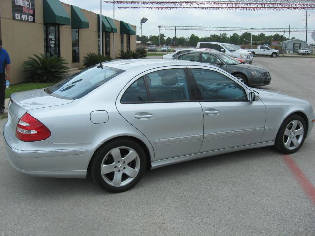 2006 Mercedes-Benz E-Class SE Sport