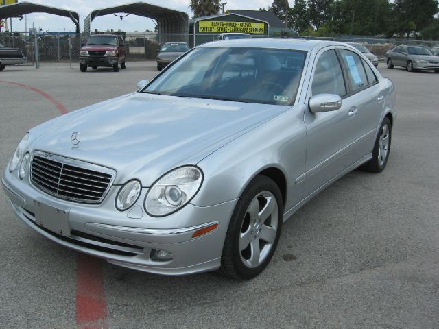 2006 Mercedes-Benz E-Class SE Sport