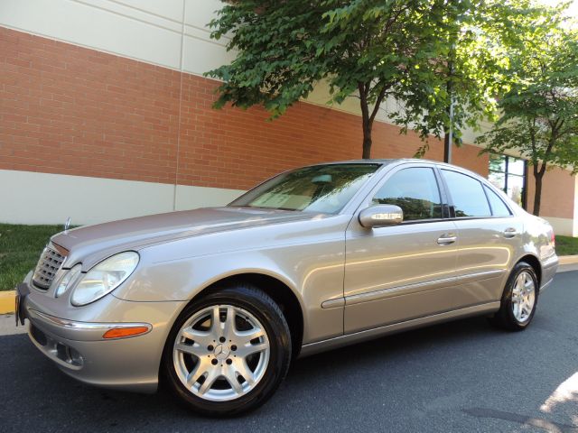 2006 Mercedes-Benz E-Class SE Sport