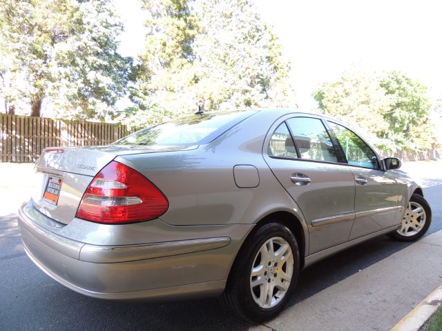 2006 Mercedes-Benz E-Class SE Sport