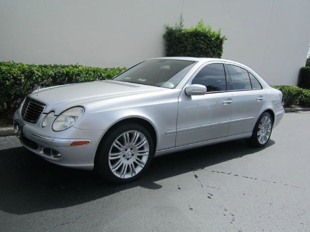 2006 Mercedes-Benz E-Class SE Sport