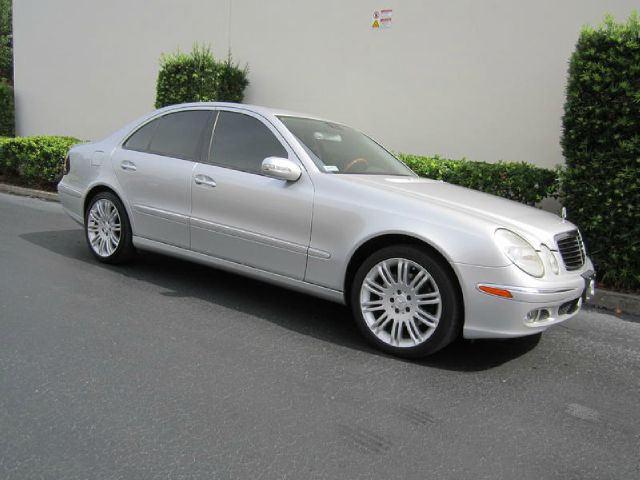 2006 Mercedes-Benz E-Class SE Sport