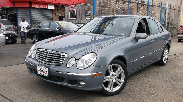 2006 Mercedes-Benz E-Class SE Sport