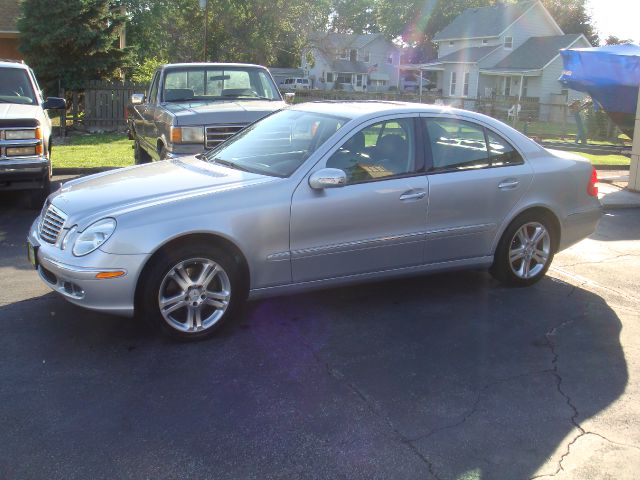 2006 Mercedes-Benz E-Class SE Sport