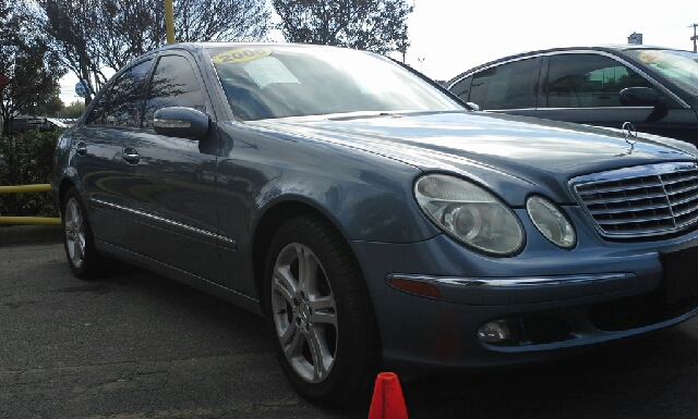 2006 Mercedes-Benz E-Class SE Sport