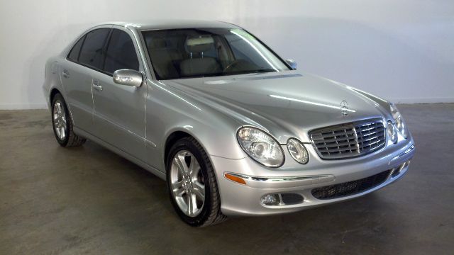 2006 Mercedes-Benz E-Class SE Sport